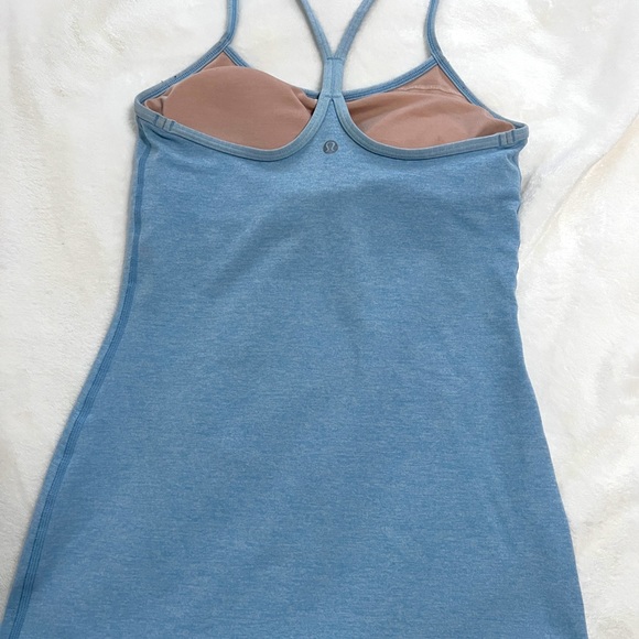 Lululemon workout top - Picture 2 of 2